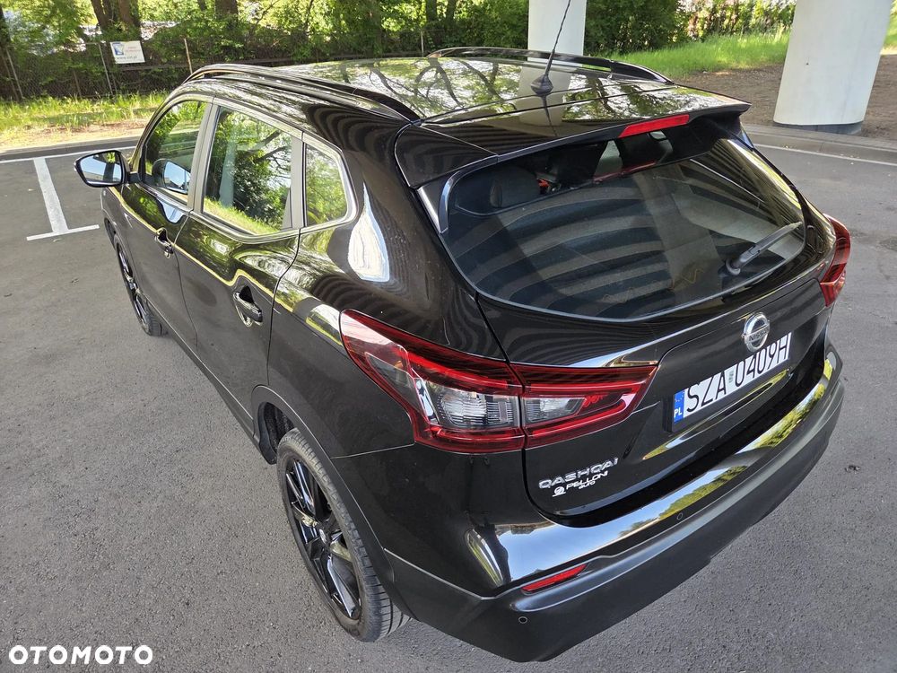 Nissan Qashqai - 25