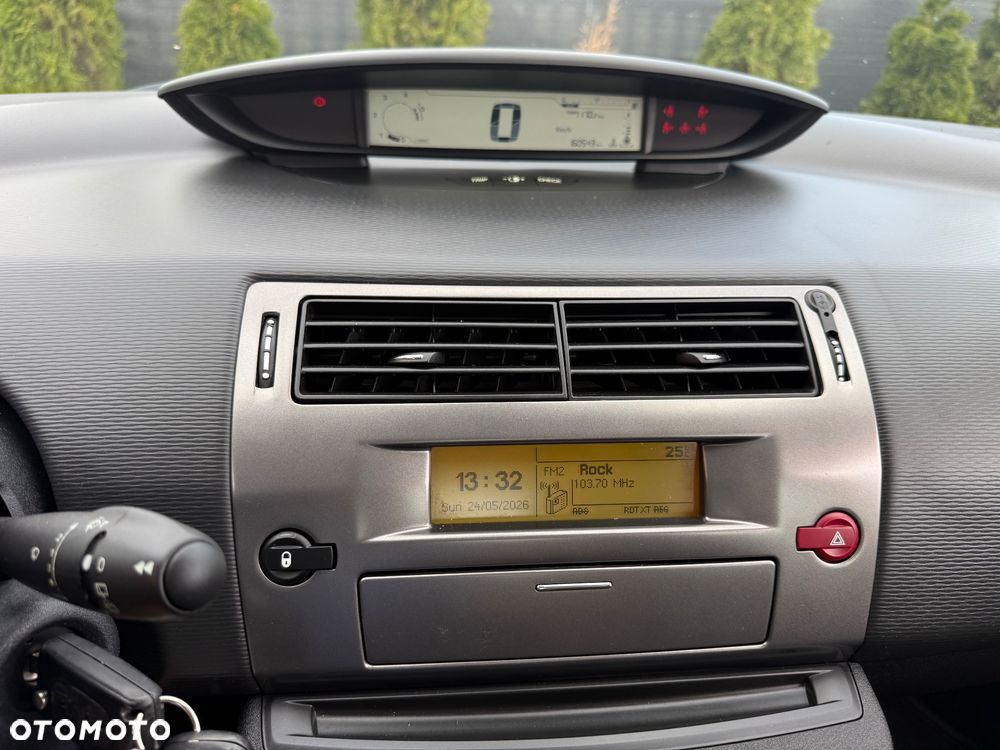 Citroën C4 - 24