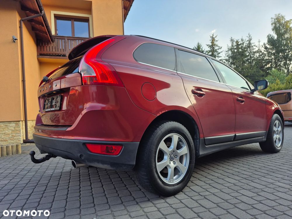 Volvo XC 60 D4 AWD Momentum - 7