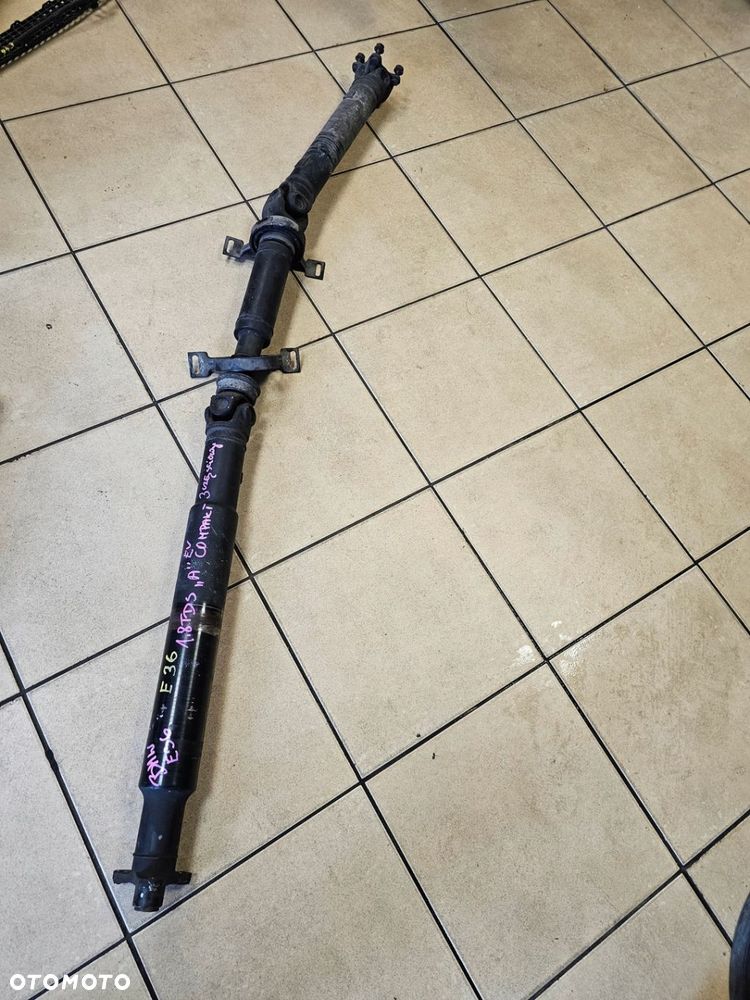 WAŁ NAPĘDOWY TRZY CZĘŚCIOWY BMW 318 E36 1.8TDS - 1