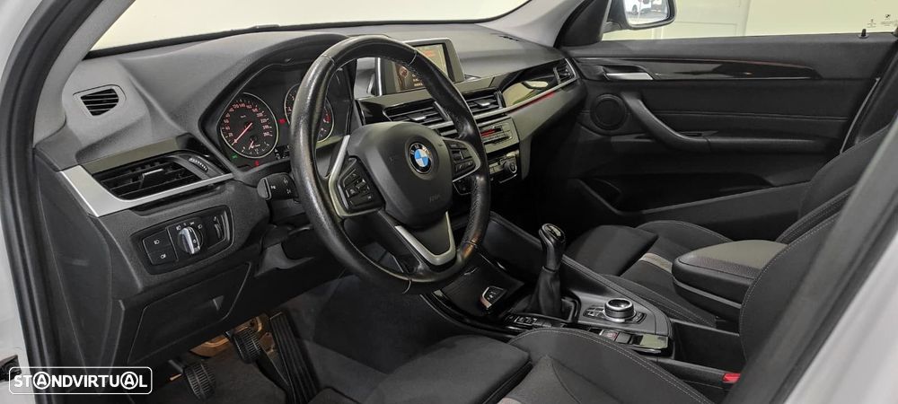 BMW X1 18 d sDrive Line Sport - 16