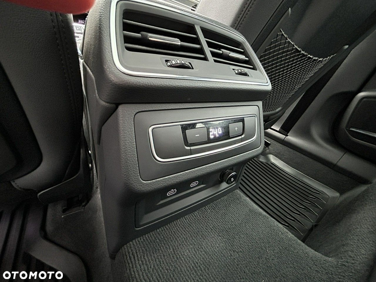 Audi A6 - 8