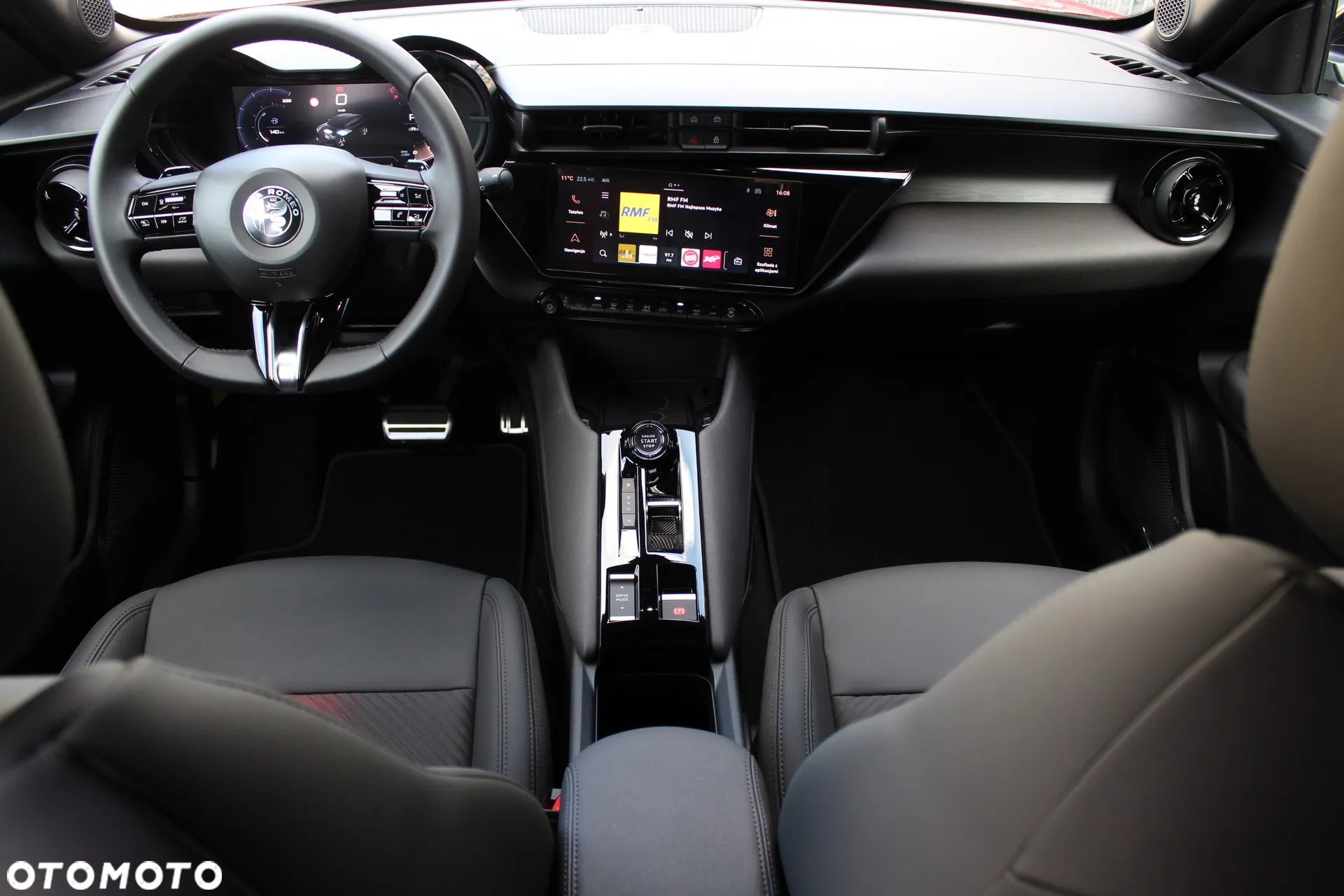 Alfa Romeo Junior 1.2 mHEV Ibrida Speciale eDCT - 12