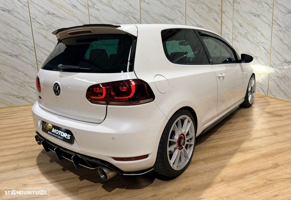 VW Golf 2.0 TSi GTI DSG - 8