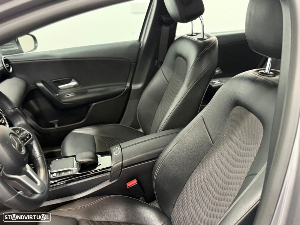 Mercedes-Benz A 250 e Style Plus - 4