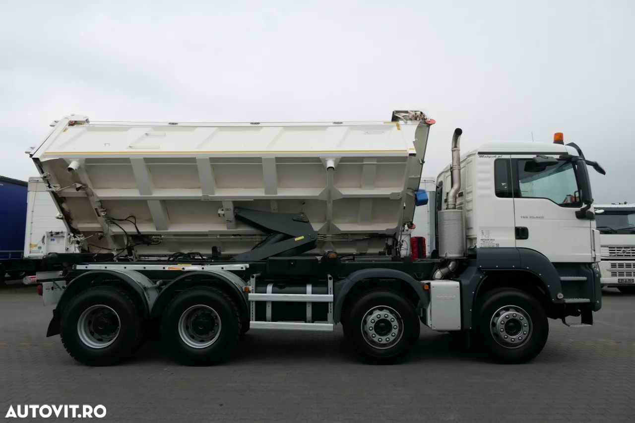 MAN TGS 35.420 / 8x4 / BASCULANTE / HYDROBOARD / EURO 6 / 2018 - 11