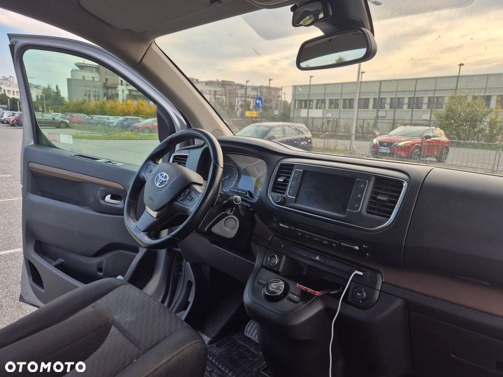 Toyota ProAce - 12