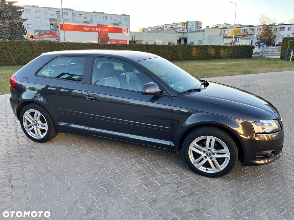 Audi A3 3-drzwiowe 2.0 TDI Ambition - 2