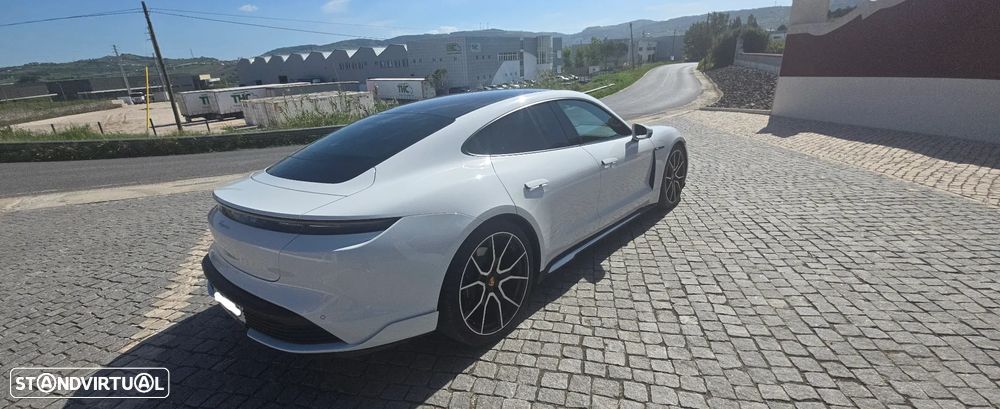 Porsche Taycan Standard - 4