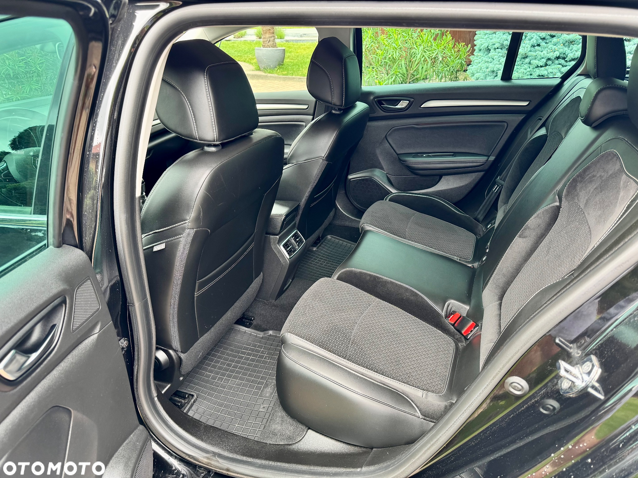 Renault Megane 1.6 dCi Intens - 21