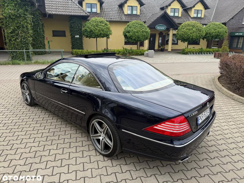 Mercedes-Benz CL - 11