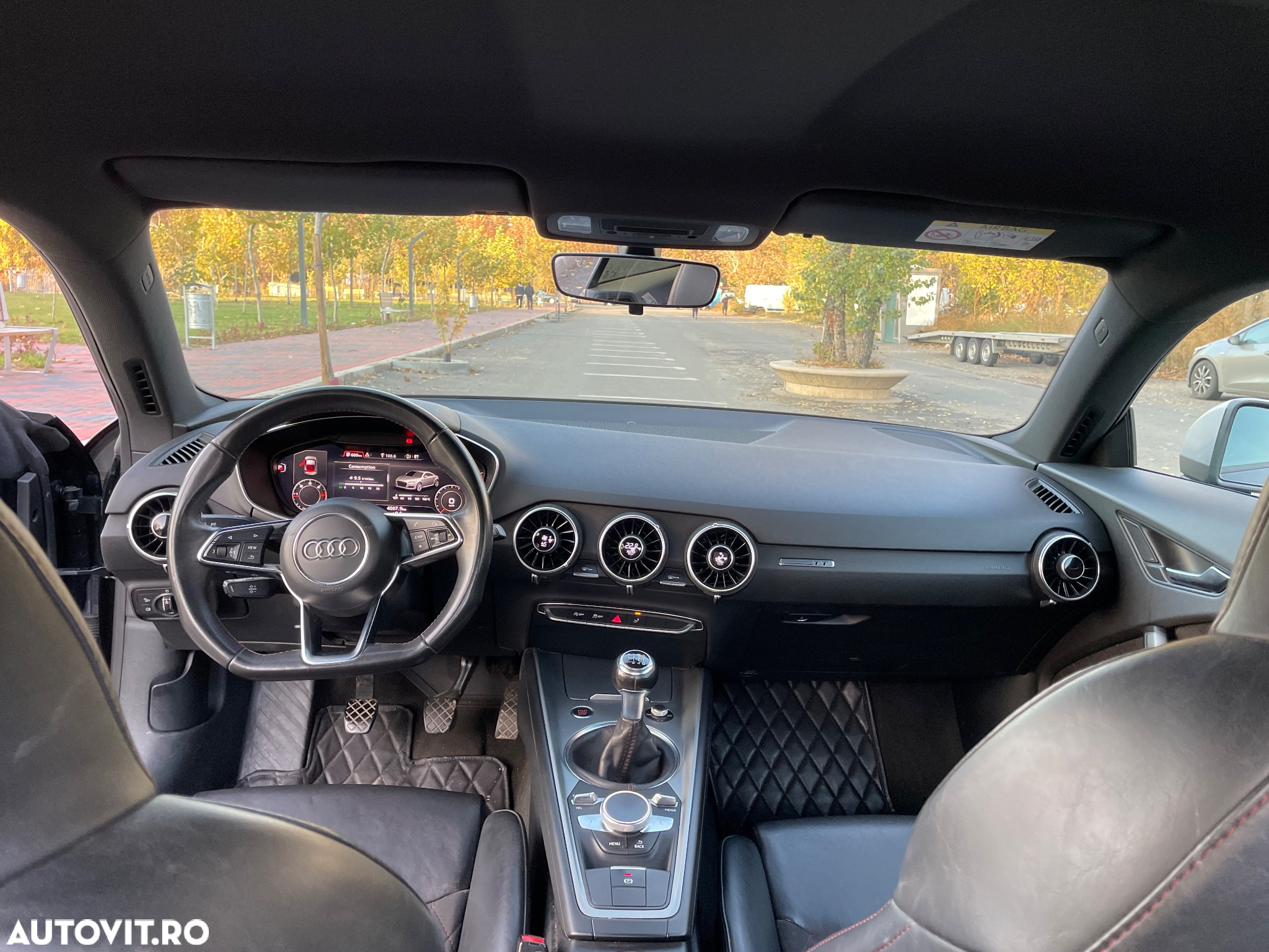 Audi TT Coupe 2.0 TDI ultra - 9