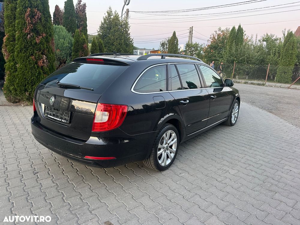 Skoda Superb 2.0 TDI Ambition - 26