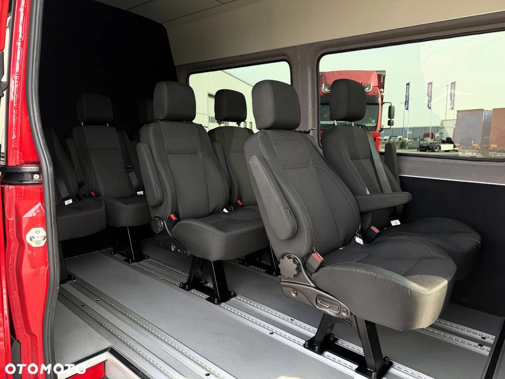 Mercedes-Benz Sprinter Long PRO 907.235 - 8