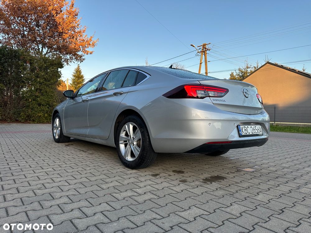Opel Insignia - 13