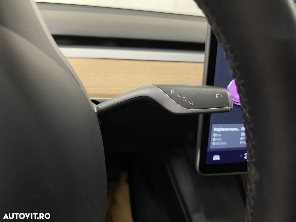 Tesla Model 3 Langstreckenbatterie Allradantrieb Dual Motor - 30