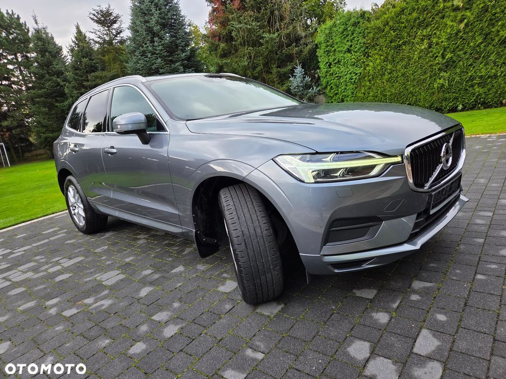 Volvo XC 60 D4 Momentum Pro - 12