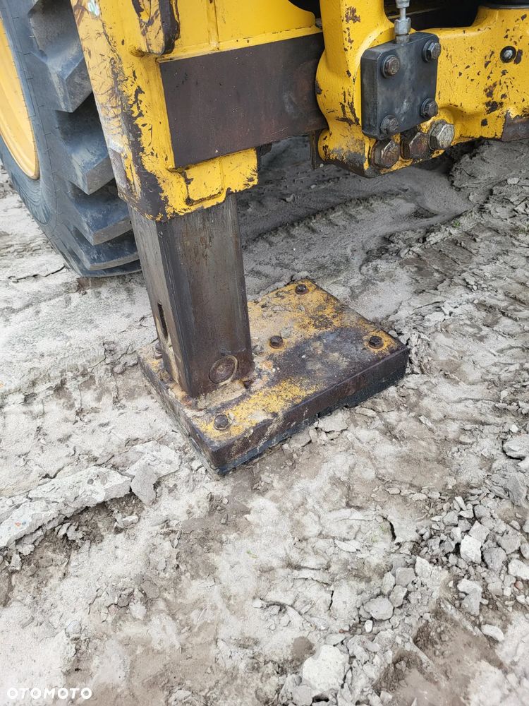 Caterpillar 444 F2 - 5