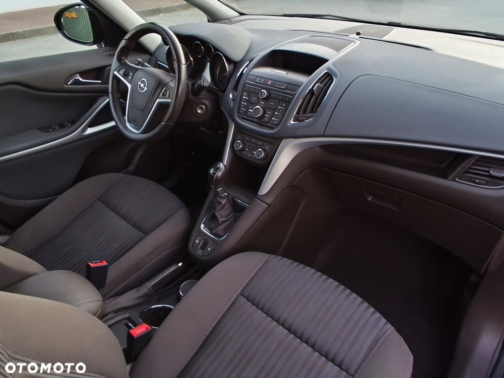 Opel Zafira 1.4 Turbo Edition - 23