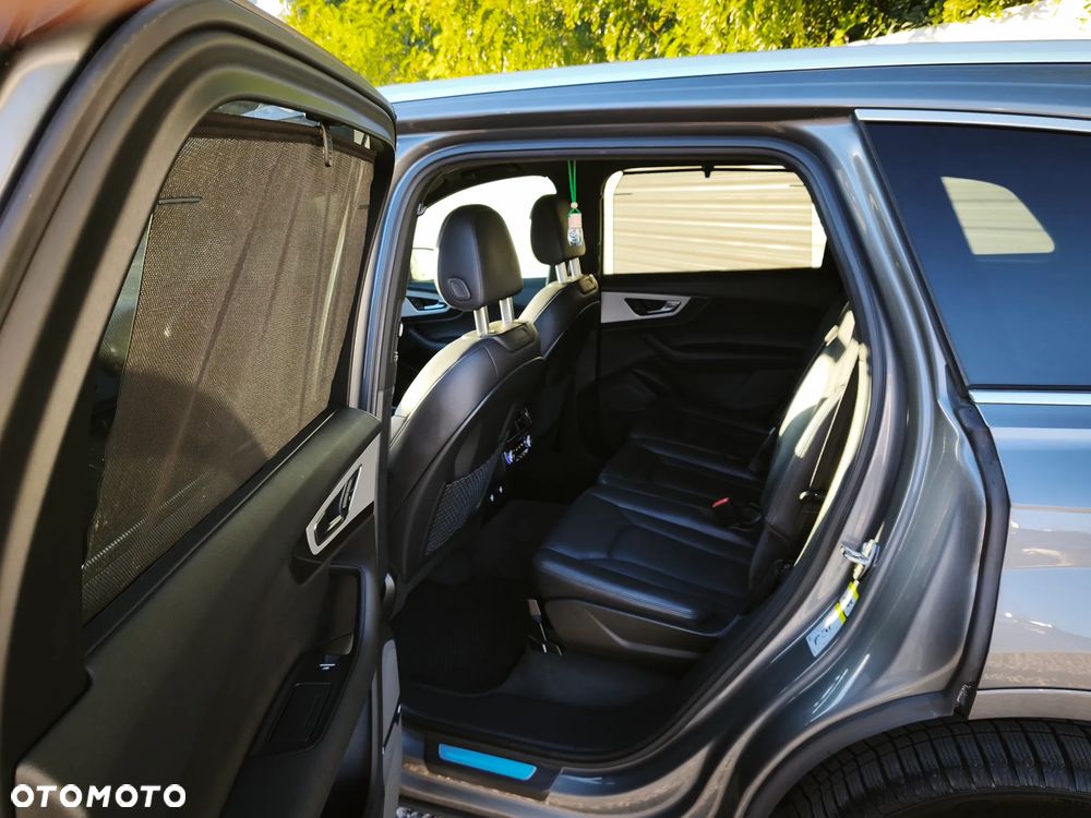 Audi Q7 - 13