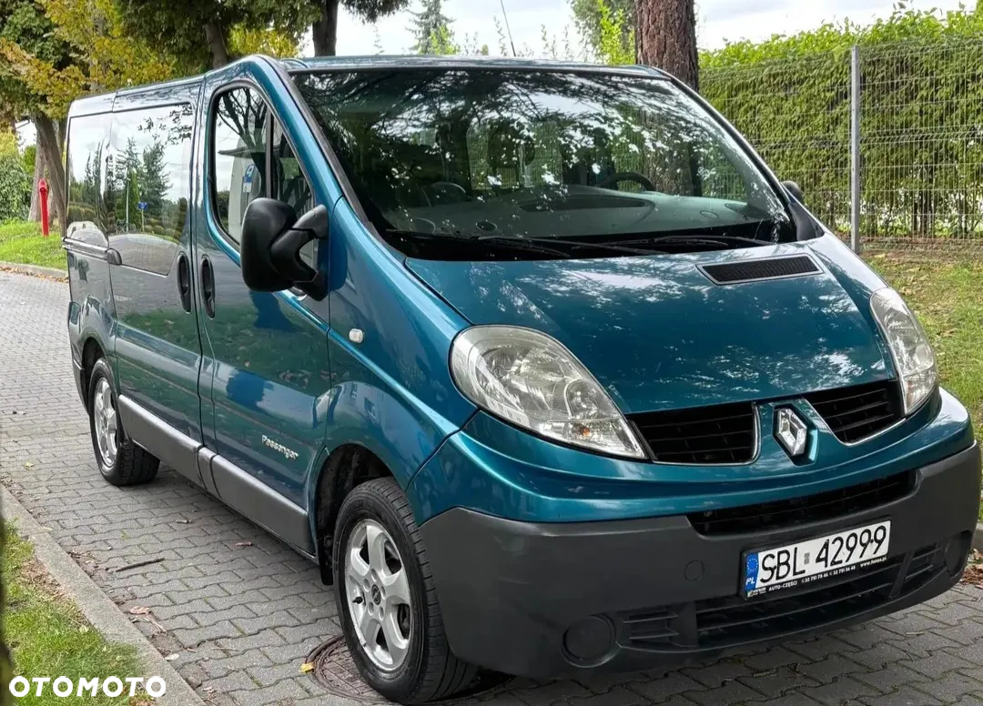 Renault Trafic - 2