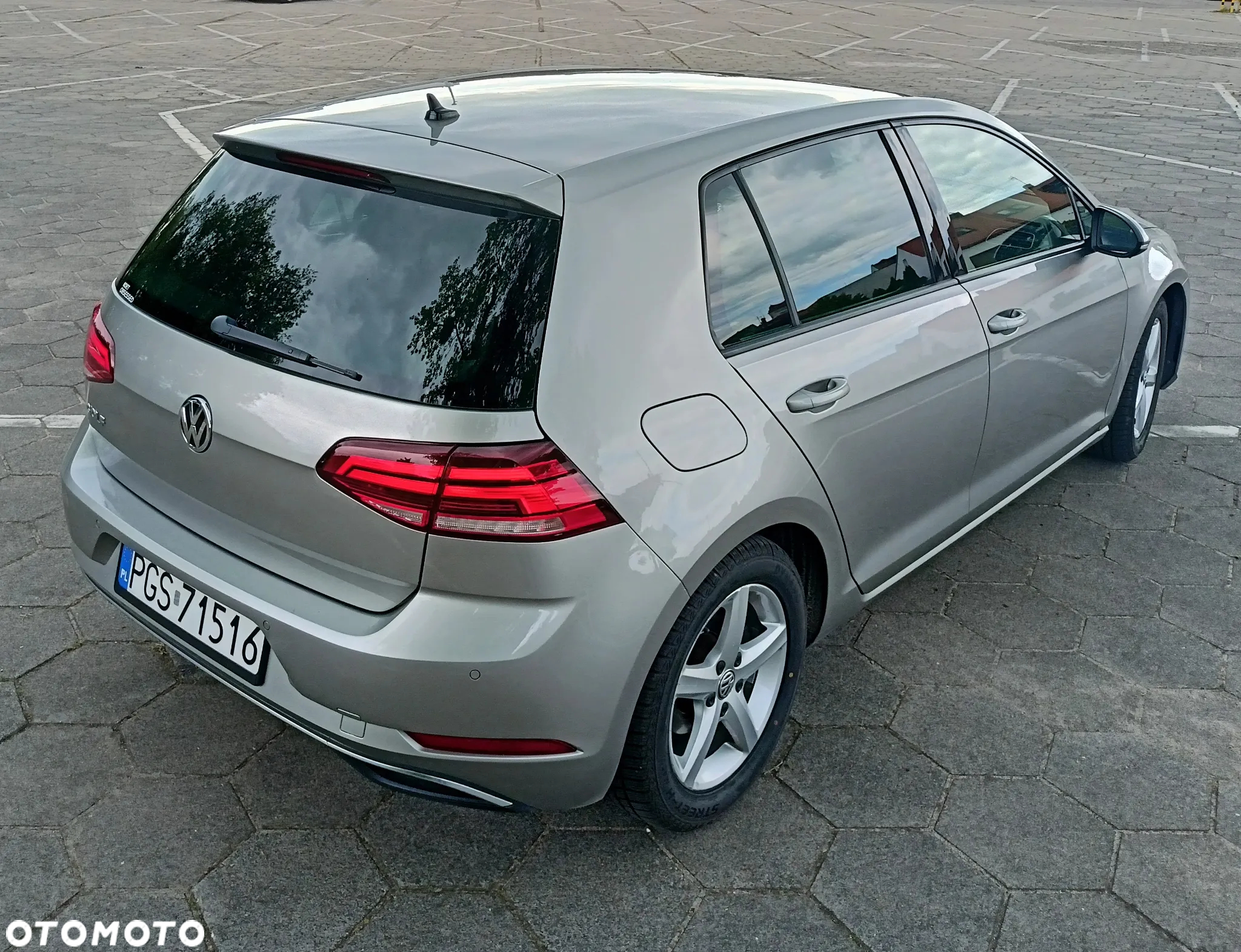 Volkswagen Golf Variant 1.4 TSI (BlueMotion Technology) Comfortline - 15