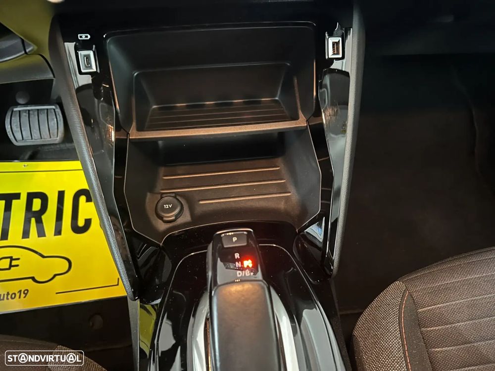 Peugeot e-208 50 kWh Active Pack - 13