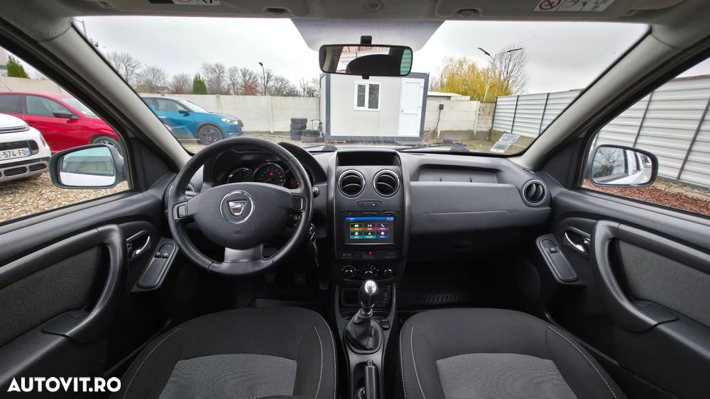 Dacia Duster 1.5 dCi 4x2 Prestige - 11