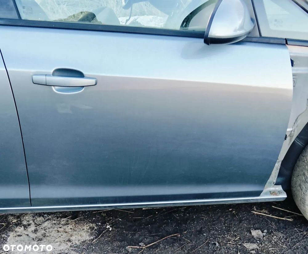 OPEL ASTRA J HB DRZWI PRAWE PRZEDNIE Z179 - 2
