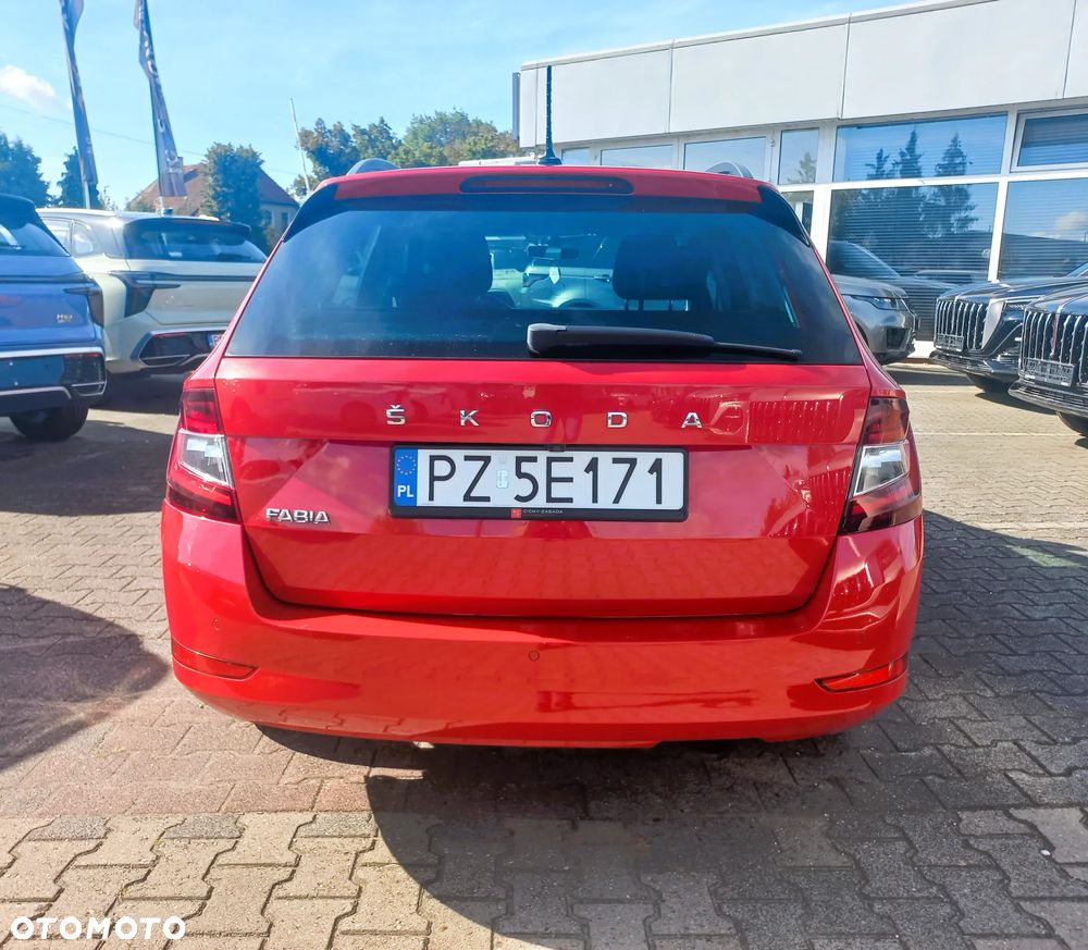 Skoda Fabia - 7