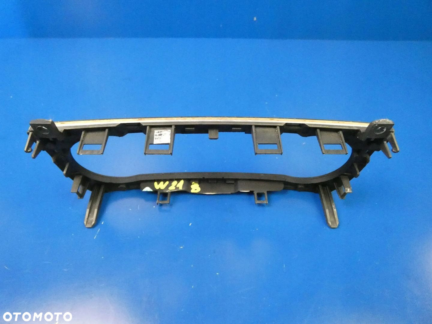 Mercedes CLS W218 RAMKA PANELU KLIMATYZACJI - 2