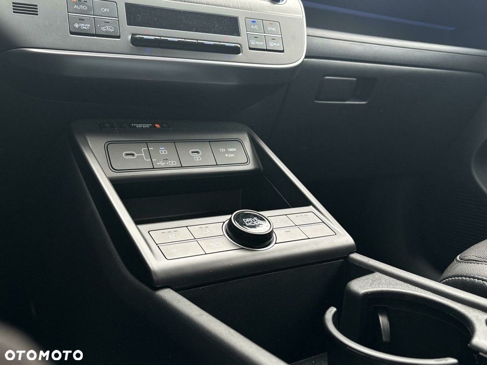 Hyundai Kona Electric 65kWh Executive - 15