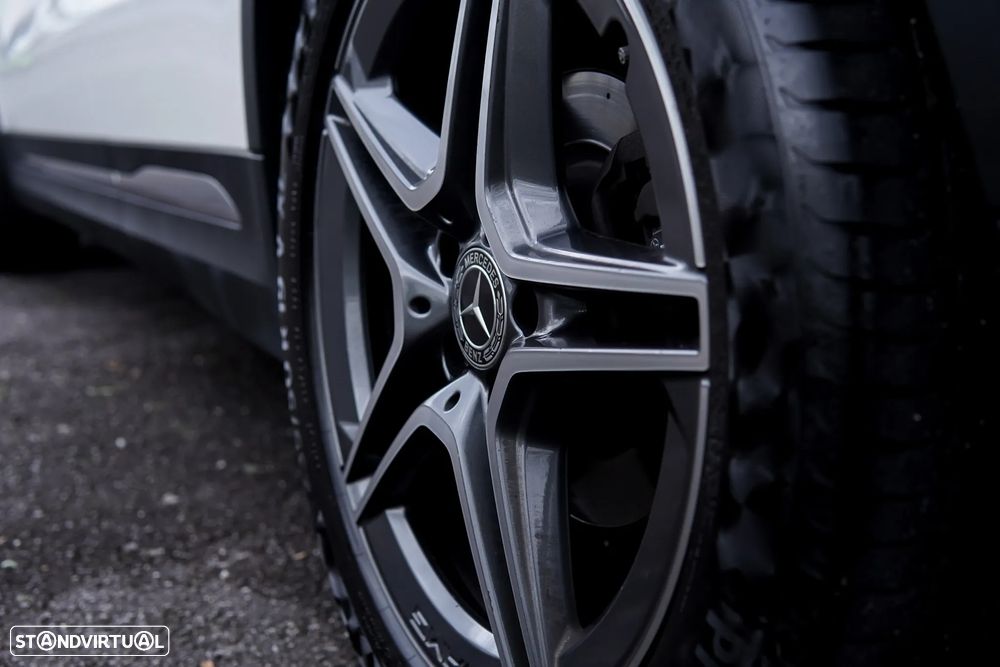 Mercedes-Benz GLA 200 d 8G-DCT AMG Line - 10