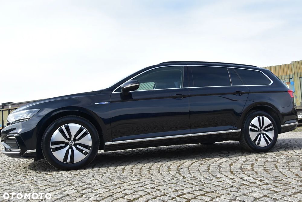 Volkswagen Passat 1.4 TSI Plug-In Hybrid GTE DSG - 35