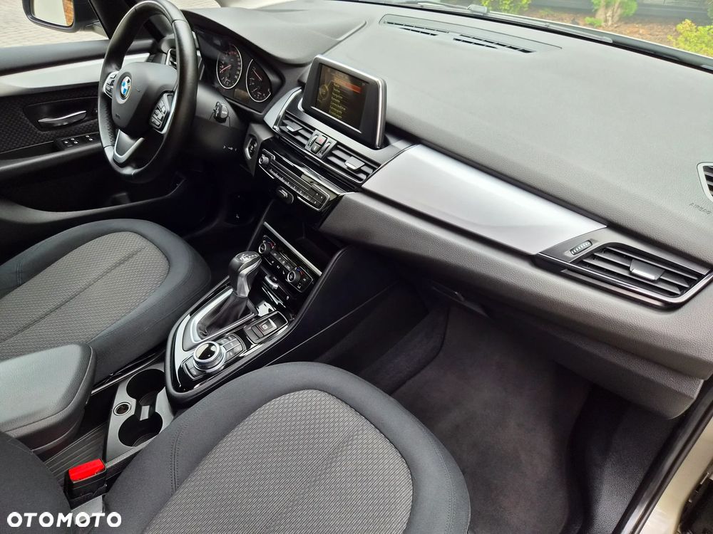 BMW Seria 2 220d Sport-Aut Advantage - 15