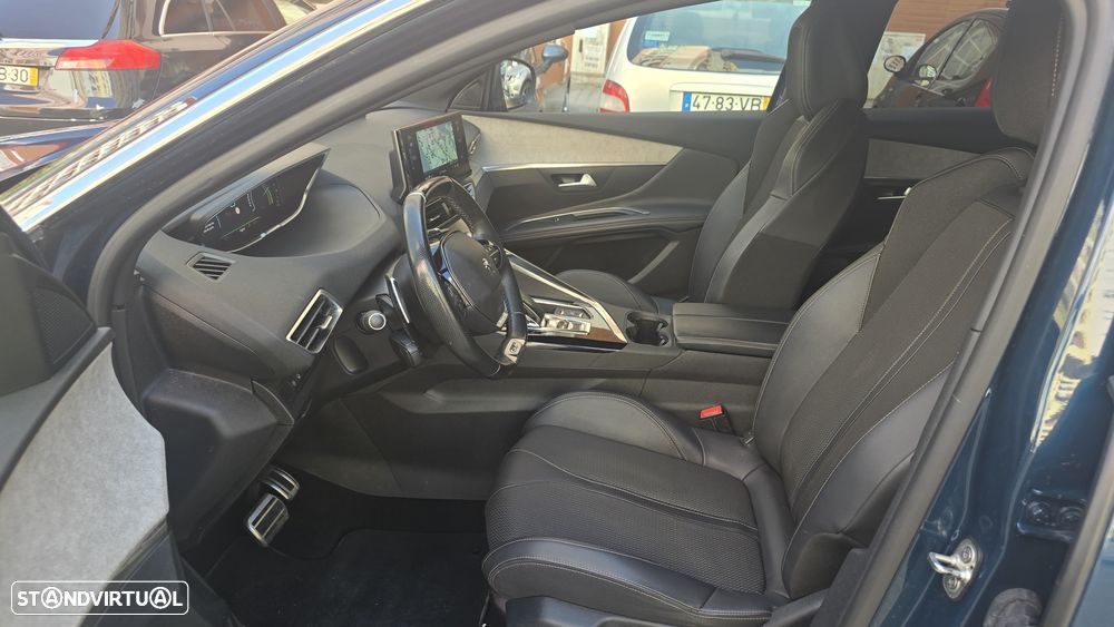 Peugeot 3008 225 e-EAT8 GT - 17