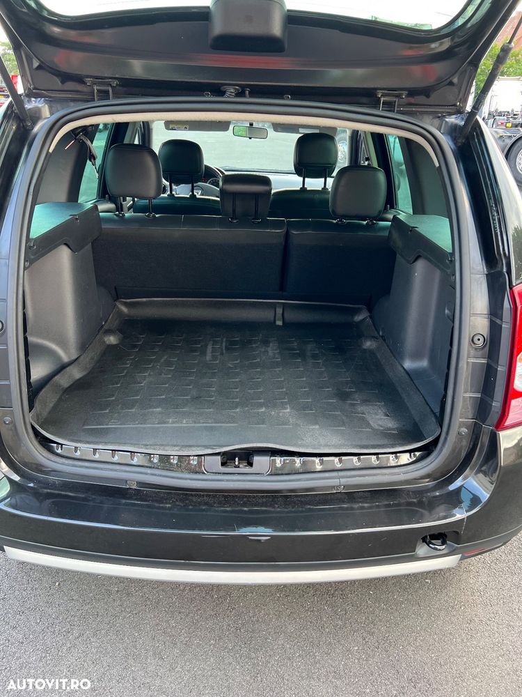 Dacia Duster 1.5 dCi 4x4 Prestige - 32