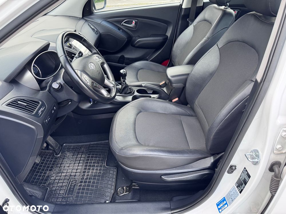 Hyundai ix35 - 17