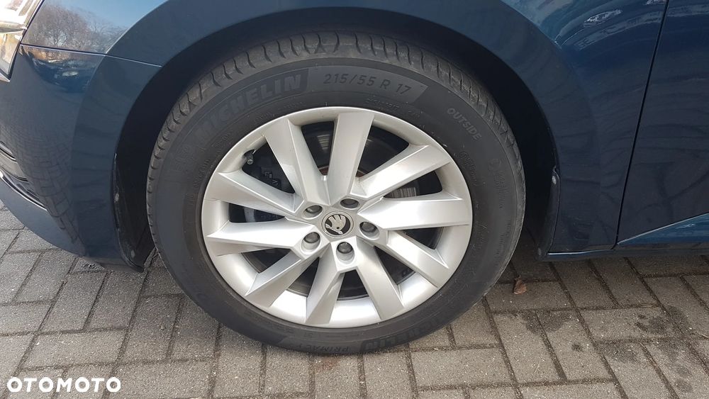 Skoda Superb 1.5 TSI Ambition DSG - 39