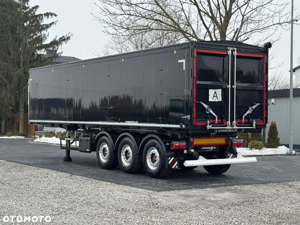 Schwarzmuller SK/ WAGA 6000 kg / 50 m3 / KLAPO-DRZWI / PODNOSZONA OŚ  / IDEALNY STAN - 17