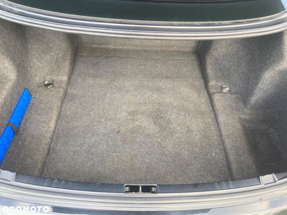 BMW Seria 6 645Ci - 25