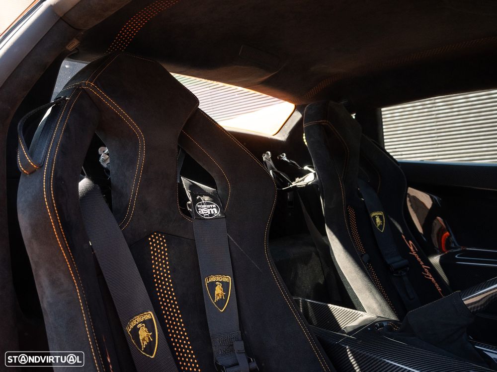 Lamborghini Gallardo 5.2 V10 LP570-4 Superleggera - 29