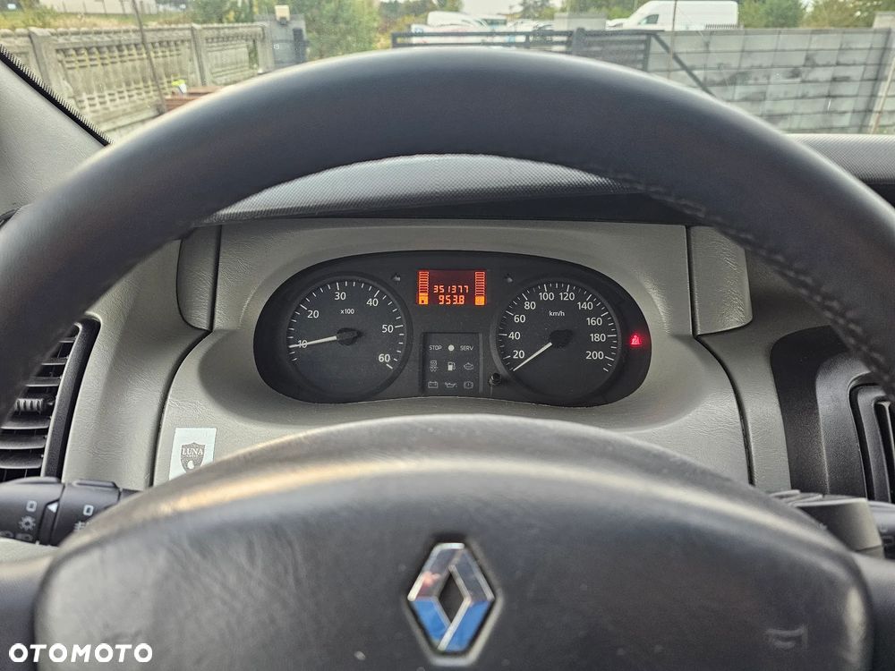 Renault Trafic 1.9 dCi Passenger Authentique - 6