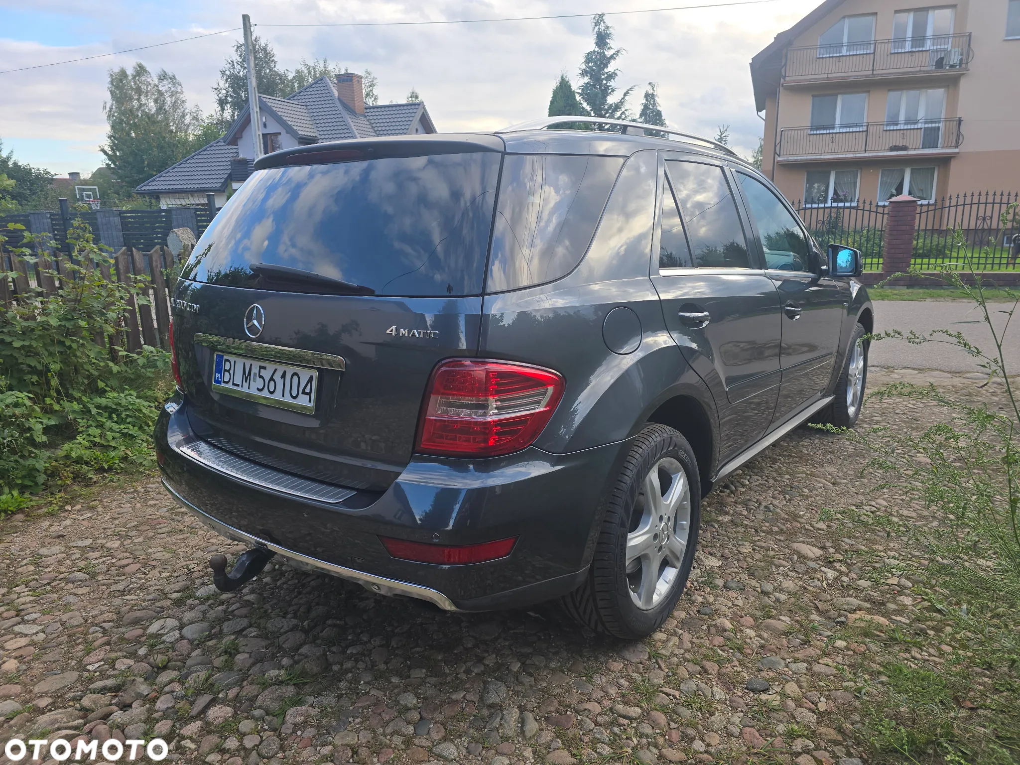 Mercedes-Benz ML - 14