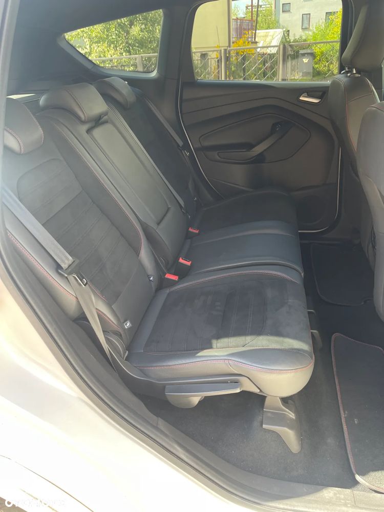 Ford Kuga 1.5 EcoBlue ST-LINE - 27