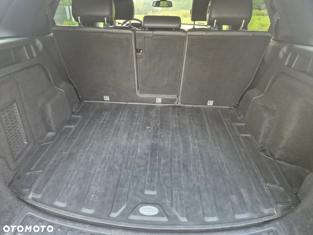 Land Rover Discovery Sport - 17