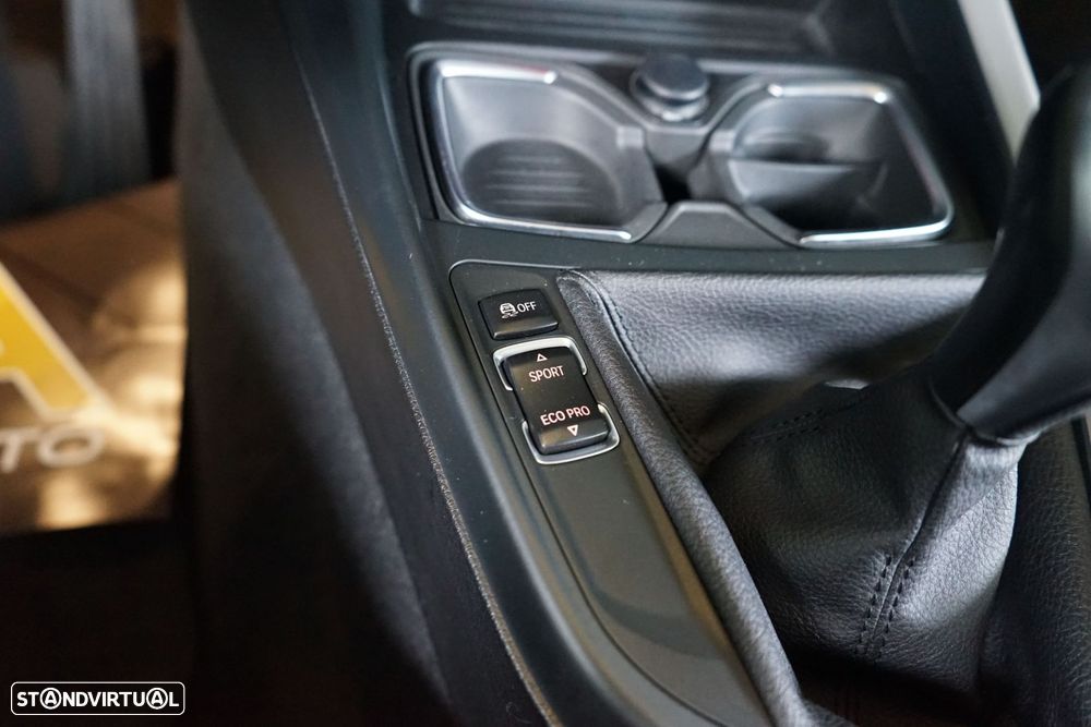 BMW 116 d EfficientDynamics Edition - 28