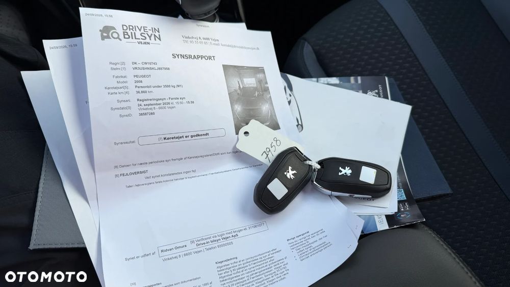 Peugeot 2008 1.2 Pure Tech GPF Allure S&S - 36