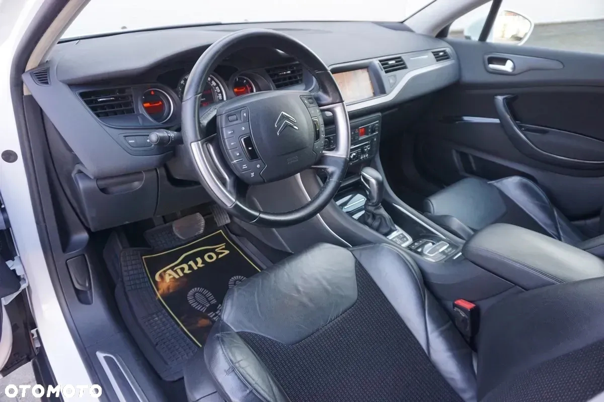 Citroën C5 Tourer HDi 165 FAP Exclusive - 23