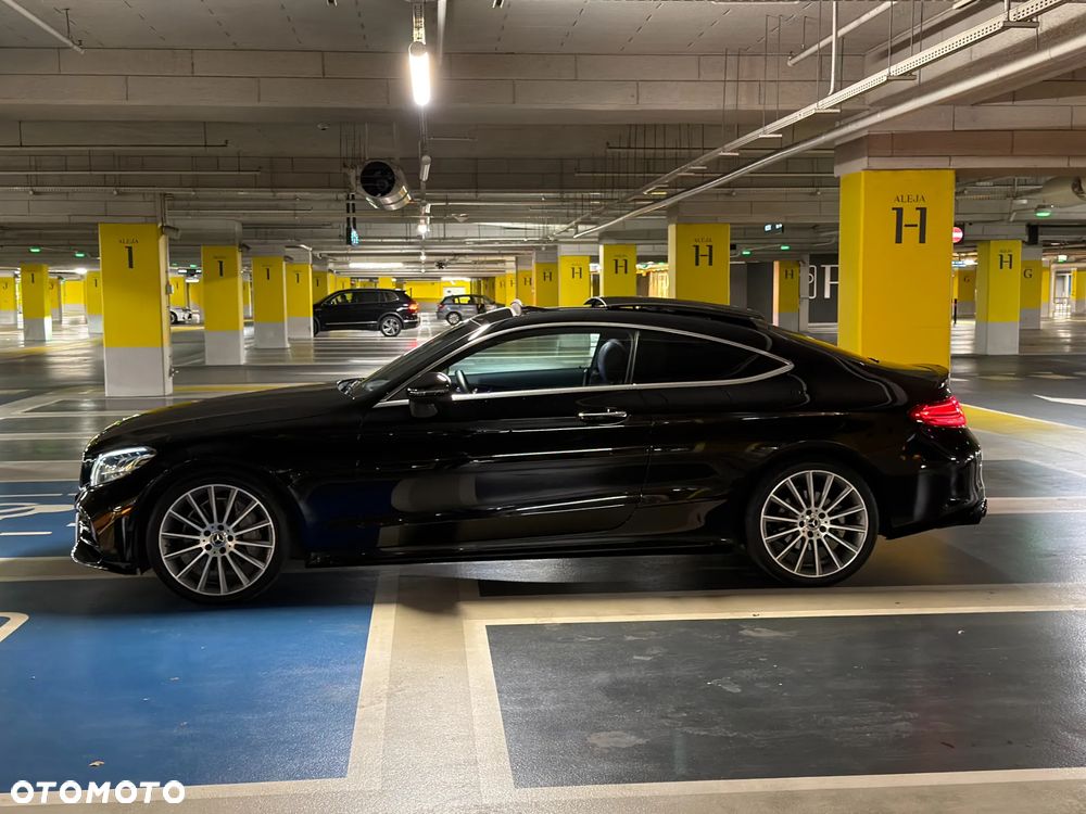 Mercedes-Benz Klasa C 300 9G-TRONIC AMG Line - 4